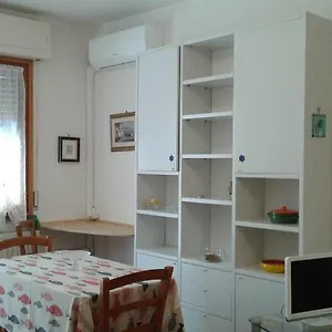 https://cala-cicala.hotelitalianriviera.com